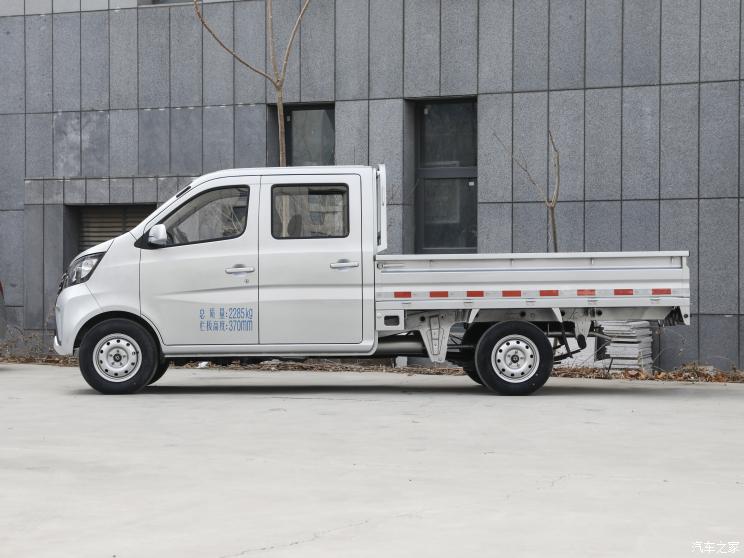 长安凯程 长安星卡 2023款 1.5L GDi基本型长轴版双排JL474QAK 长安凯程 长安星卡 2023款 1.5L GDi基本型长轴版双排JL474QAK