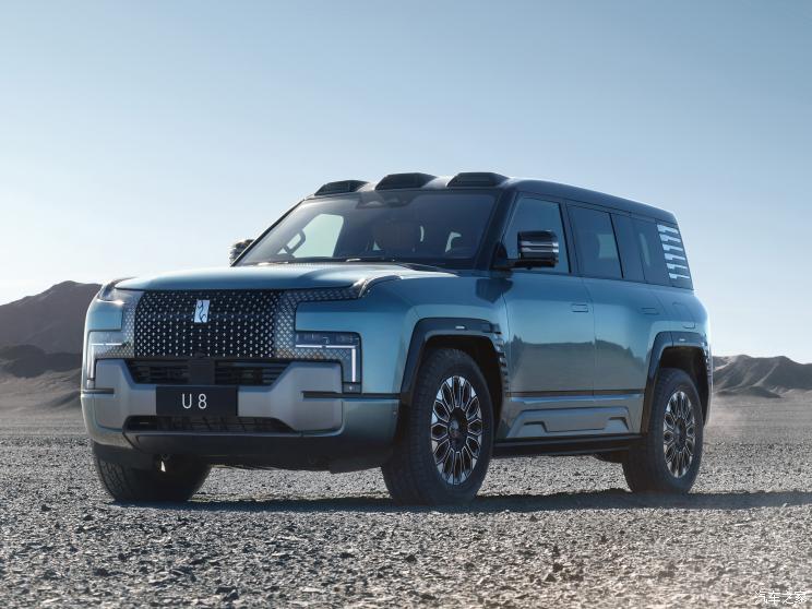 仰望 仰望U8 2023款 基本型 仰望 仰望U8 2023款 基本型