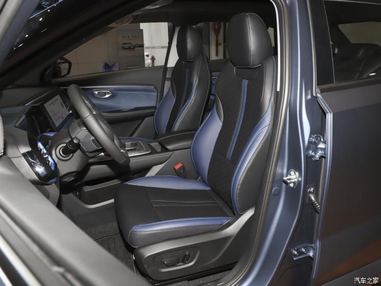 广汽乘用车 传祺GS3 2023款 影速 270T R-STYLE版 广汽乘用车 传祺GS3 2023款 影速 270T R-STYLE版