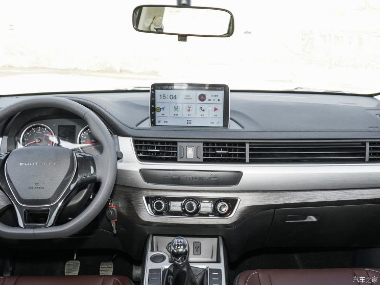 东风风行 风行T5 2023款 1.6L 手动基本型 东风风行 风行T5 2023款 1.6L 手动基本型