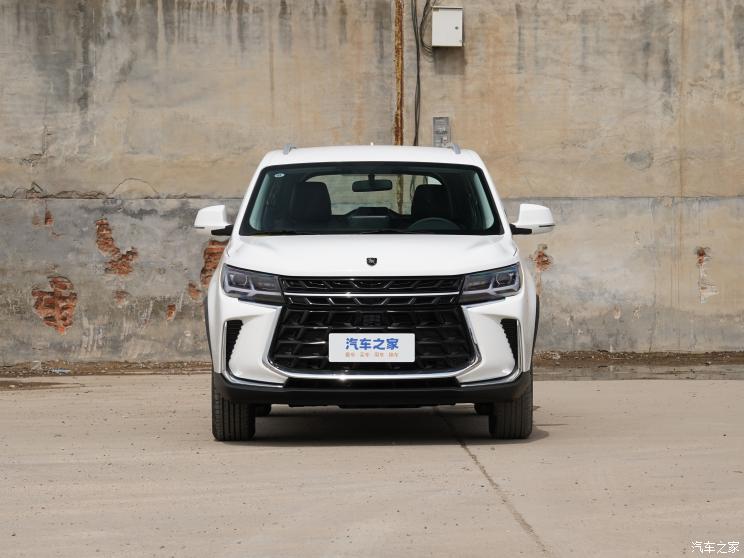 东风风行 风行T5 2023款 1.6L 手动基本型 东风风行 风行T5 2023款 1.6L 手动基本型