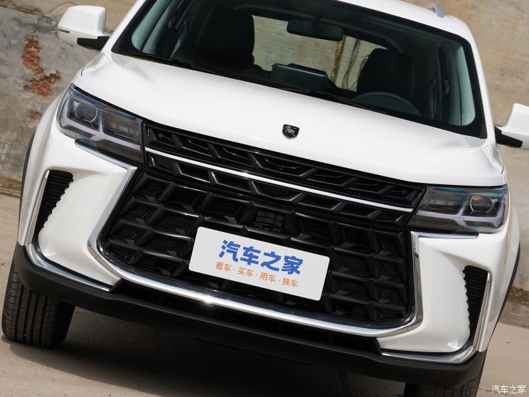 东风风行 风行T5 2023款 1.6L 手动基本型 东风风行 风行T5 2023款 1.6L 手动基本型