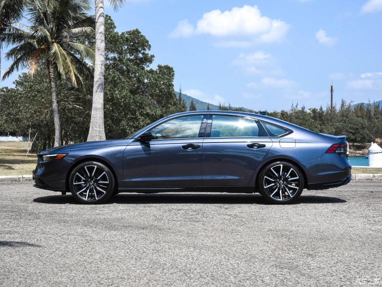 广汽本田 雅阁 2023款 260TURBO 高配版 广汽本田 雅阁 2023款 260TURBO 高配版