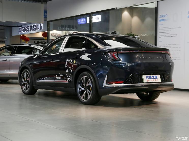 北汽新能源 极狐 阿尔法S(ARCFOX αS) 2022款 708S+ 小王子联名版 北汽新能源 极狐 阿尔法S(ARCFOX αS) 2022款 708S+ 小王子联名版