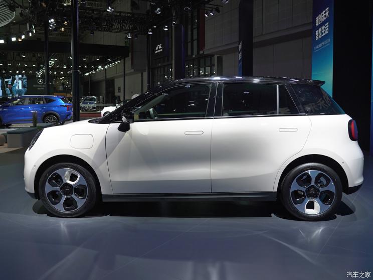 江淮汽车 钇为3 2023款 基本型 江淮汽车 钇为3 2023款 基本型