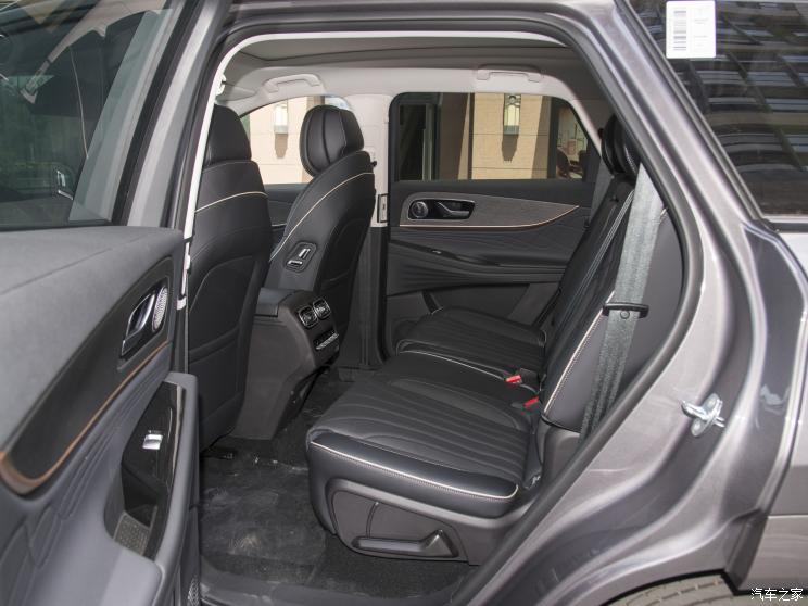 奇瑞汽车 瑞虎9 2023款 400T 两驱豪华版 7座