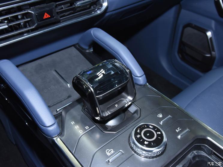 奇瑞汽车 捷途旅行者 2023款 基本型 奇瑞汽车 捷途旅行者 2023款 基本型