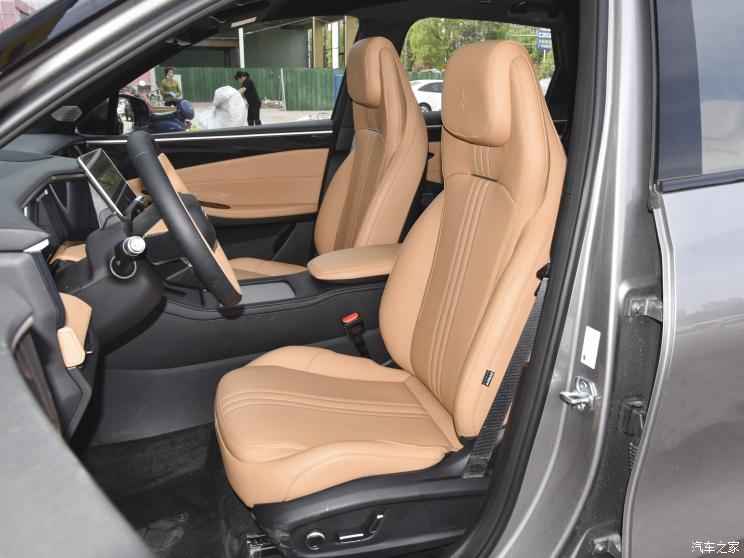 吉利汽车 银河L7 2023款 1.5T 115km 星舰 吉利汽车 银河L7 2023款 1.5T 115km 星舰