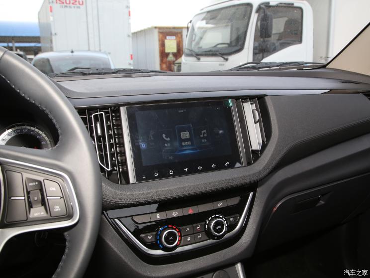 江西五十铃 瑞迈 2023款 2.5T柴油两驱长轴高配版JE4D25Q6BL