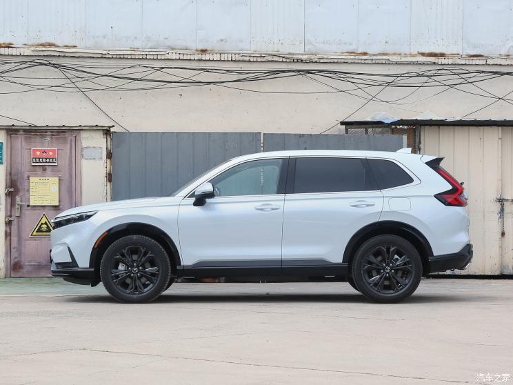 东风本田 本田CR-V 2023款 2.0L e:HEV 锐・高配版 东风本田 本田CR-V 2023款 2.0L e:HEV 锐・高配版