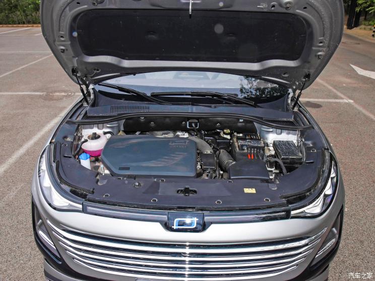 一汽奔腾 奔腾T90 2023款 2.0T 高配版 一汽奔腾 奔腾T90 2023款 2.0T 高配版