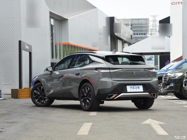 DS(进口) DS 4 2023款 低配版 DS(进口) DS 4 2023款 低配版