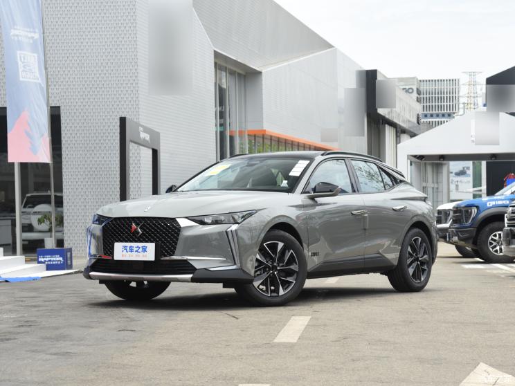 DS(进口) DS 4 2023款 低配版 DS(进口) DS 4 2023款 低配版