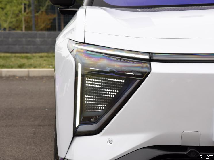 华人运通 高合HiPhi Y 2023款 765km 旗舰版