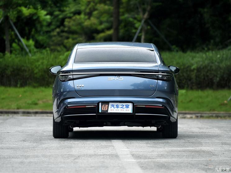 比亚迪 海豹 2023款 DM-i 1.5T 121km 旗舰型