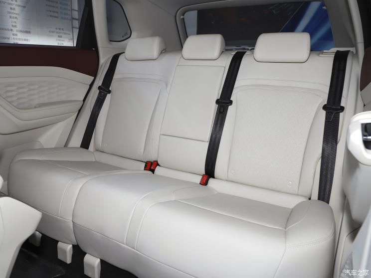 上汽通用五菱 五菱星云 2023款 2.0L HEV 高配版 上汽通用五菱 五菱星云 2023款 2.0L HEV 高配版