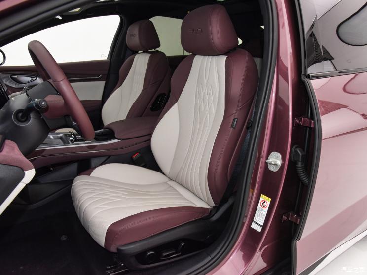 比亚迪 海豹 2023款 DM-i 1.5T 121km 旗舰型 比亚迪 海豹 2023款 DM-i 1.5T 121km 旗舰型