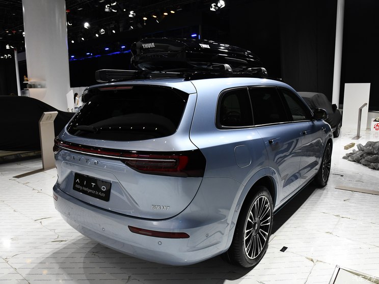 赛力斯汽车 问界M7 2024款 1.5T 智驾四驱Max版 5座 赛力斯汽车 问界M7 2024款 1.5T 智驾四驱Max版 5座