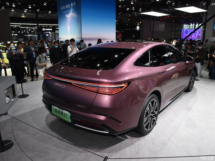 比亚迪 海豹 2023款 DM-i 试装车 比亚迪 海豹 2023款 DM-i 试装车