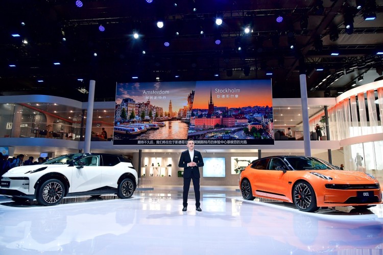 极氪第10万辆量产车下线第4张