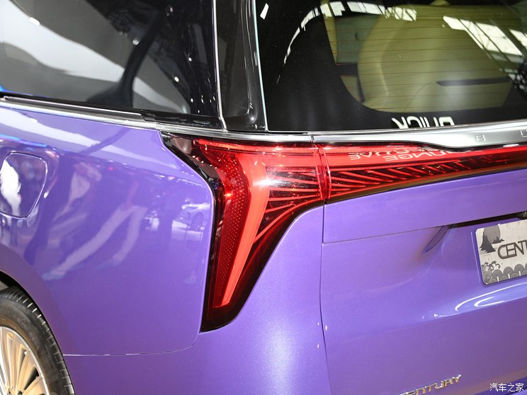 上汽通用别克 世纪 2023款 2.0T 四座私享版 联名高定系列 云水吟 上汽通用别克 世纪 2023款 2.0T 四座私享版 联名高定系列 云水吟