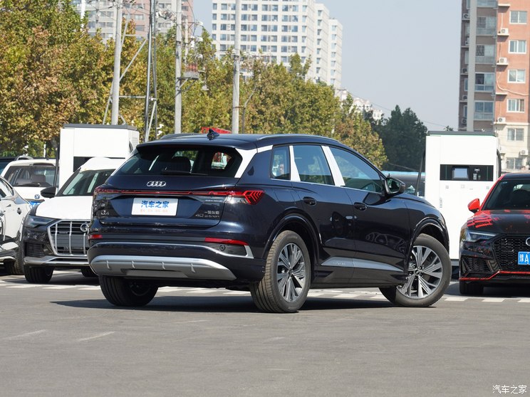 一汽奥迪 奥迪Q4 e-tron 2024款 40 e-tron 创行版 一汽奥迪 奥迪Q4 e-tron 2024款 40 e-tron 创行版