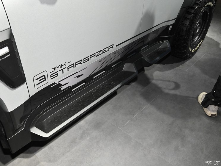 奇瑞汽车 捷途旅行者 2023款 JMK改装版 奇瑞汽车 捷途旅行者 2023款 JMK改装版