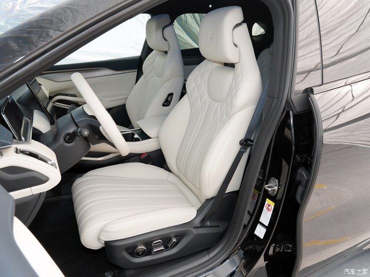 比亚迪 宋L 2023款 550km 卓越型 比亚迪 宋L 2023款 550km 卓越型