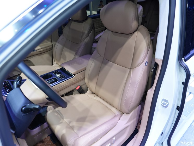 江汽集团 瑞风RF8 PHEV 2023款 量产版 江汽集团 瑞风RF8 PHEV 2023款 量产版