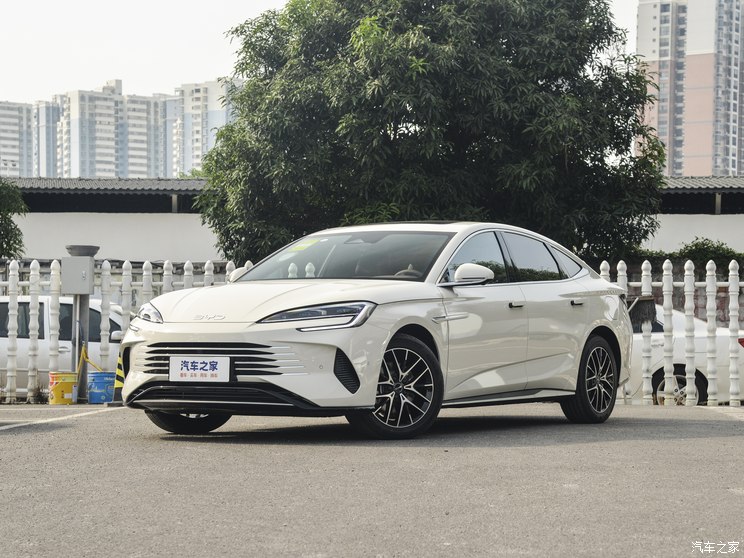 比亚迪 海豹 2023款 DM-i 1.5T 121km 旗舰型 比亚迪 海豹 2023款 DM-i 1.5T 121km 旗舰型