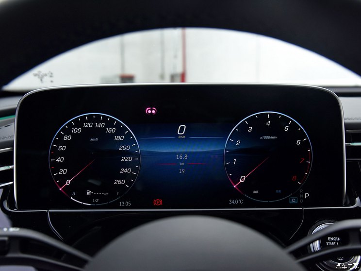 北京奔驰 奔驰E级 2024款 E 300 L 尊贵运动型 北京奔驰 奔驰E级 2024款 E 300 L 尊贵运动型