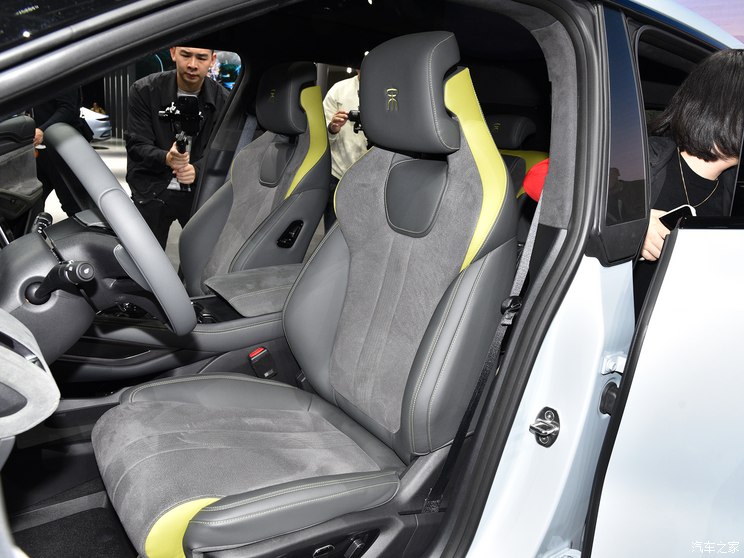 比亚迪 宋L 2023款 602km 四驱卓越型 比亚迪 宋L 2023款 602km 四驱卓越型