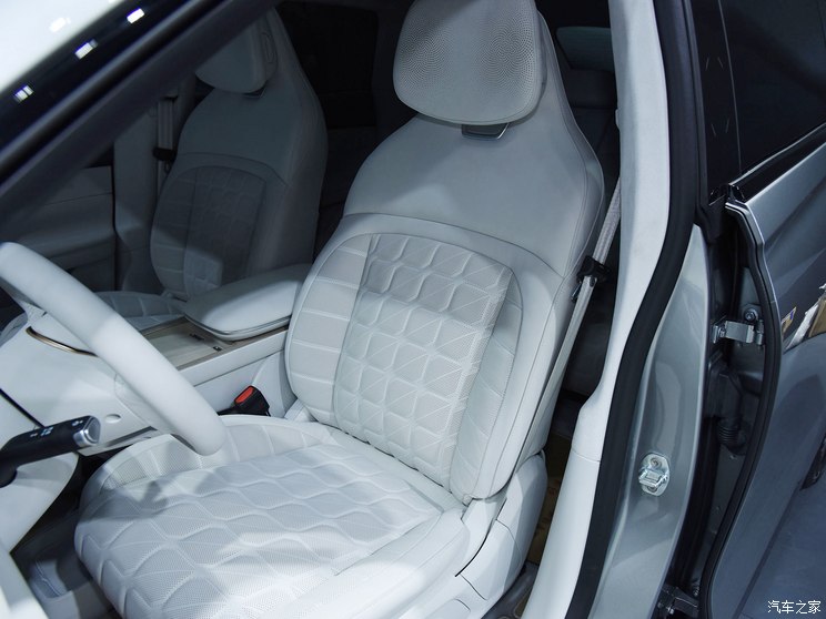 星途 星纪元 ET 2023款 基本型 星途 星纪元 ET 2023款 基本型