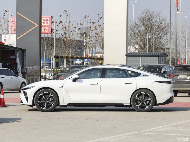 星途 星纪元 ES 2024款 Max长续航版 星途 星纪元 ES 2024款 Max长续航版