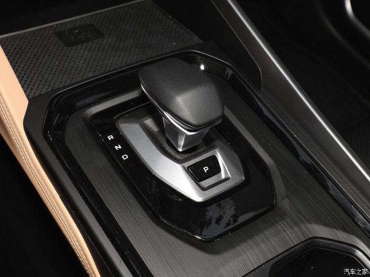 吉利汽车 豪越PRO 2023款 高配版 吉利汽车 豪越PRO 2023款 高配版