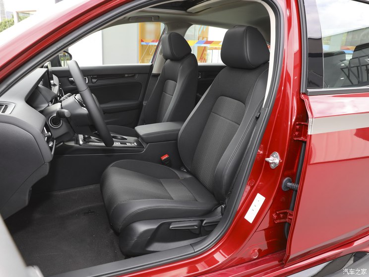 广汽本田 型格 2024款 240TURBO CVT�o限MUGEN版 广汽本田 型格 2024款 240TURBO CVT�o限MUGEN版