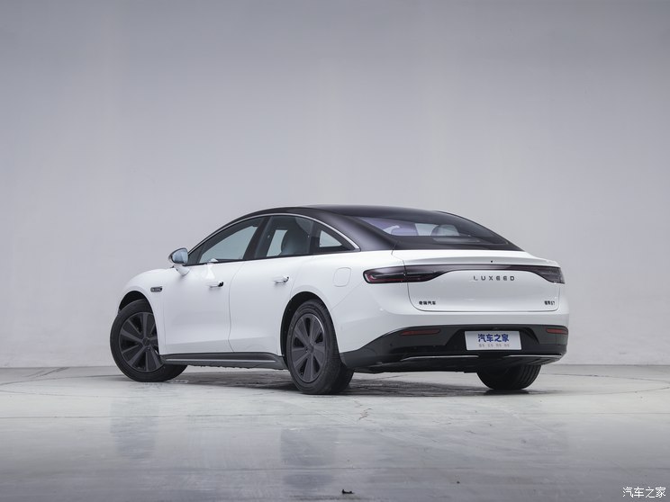 智界汽车 智界S7 2024款 Max 智界汽车 智界S7 2024款 Max