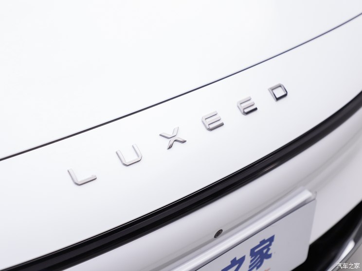 智界汽车 智界S7 2024款 Max 智界汽车 智界S7 2024款 Max