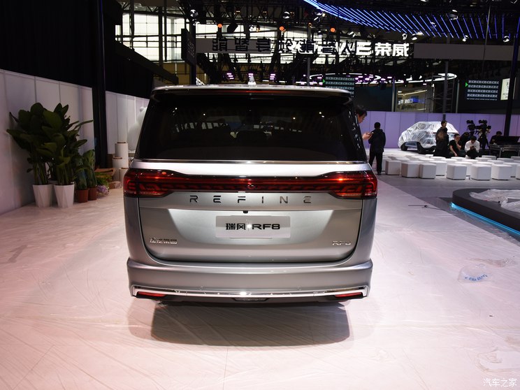 江汽集团 瑞风RF8 2024款 鸿蒙版 2.0T 旗舰型