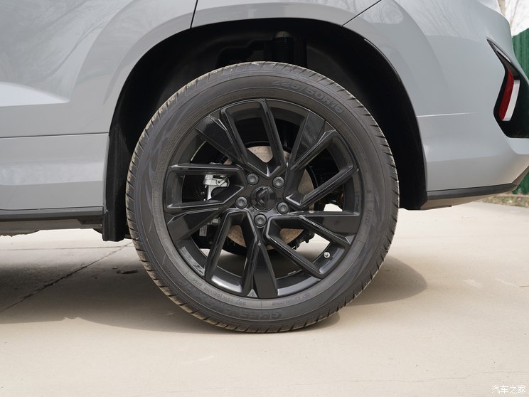 一汽-大众捷达 捷达VS5 2024款 280TSI 自动旗舰高光版 一汽-大众捷达 捷达VS5 2024款 280TSI 自动旗舰高光版