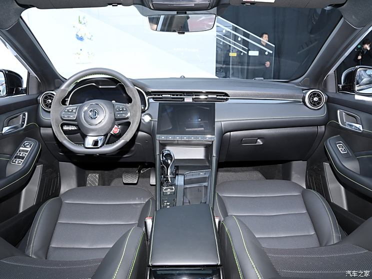 上汽集团 MG6 2023款 1.5T XLINE 猎鲨版