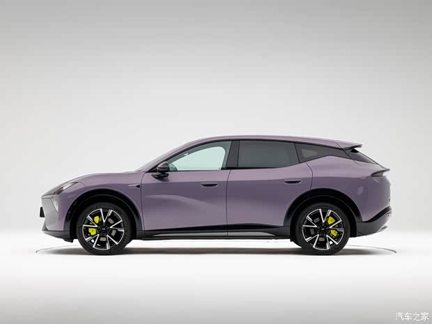 小鹏MONA产品线补上SUV，L05预售16.98万元起